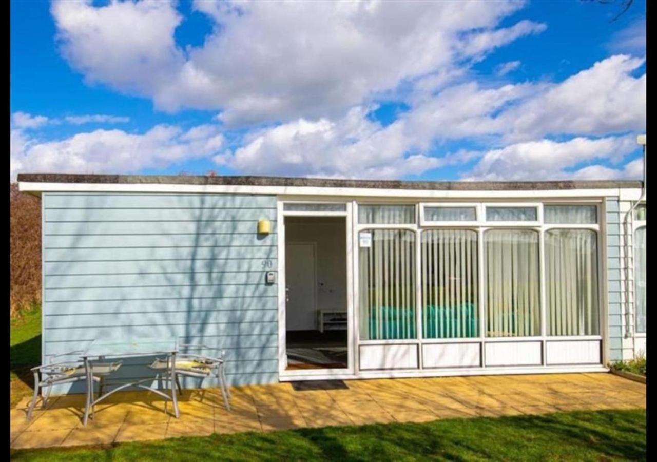 K90 - Chalet - Parkdean Resorts, Camber Sands Luaran gambar